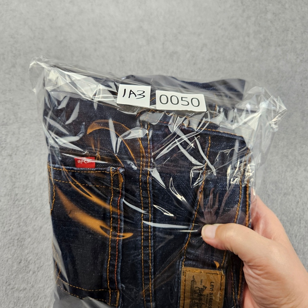 LEVIS 505 Straight Leg Jeans Women 12 M Blue Stretch Denim Classic Casual SEO - Picture 14 of 14